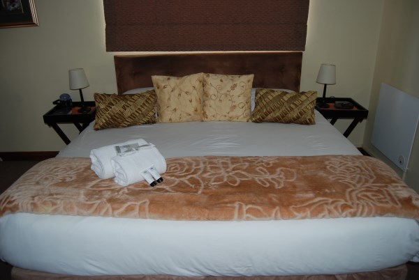 King room no kitchen8